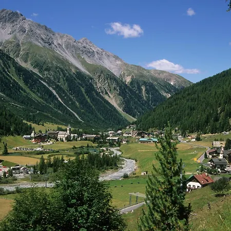 Hotel Mignon 3*