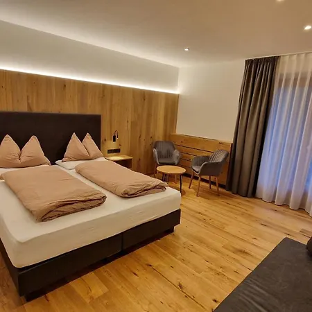 Mignon Hotel 3*